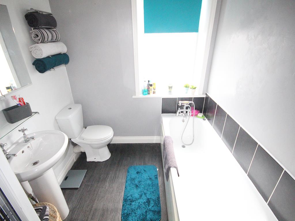 3 bedroom terraced house SSTC in Barnoldswick - IMG_1713.jpg
